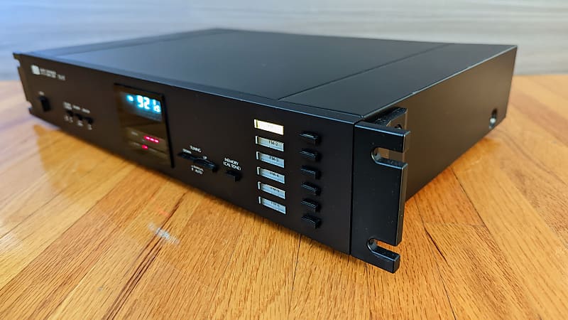 SANSUI 　T-α7　FM/AMステレオチューナー Yahoo!オークション -「sansui α-7」(チューナー) (オーディオ