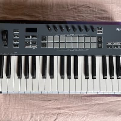 Novation FLkey 37 MIDI Keyboard Controller 2022 - Present - Black