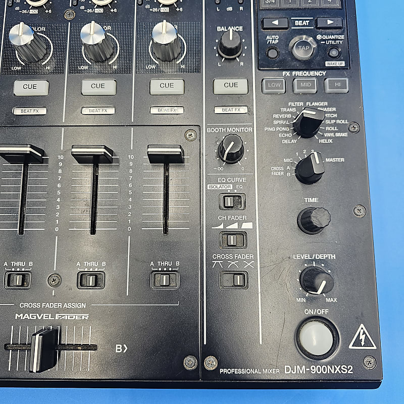 Pioneer DJM-900NXS2 4-channel DJ Mixer with Effects | Reverb