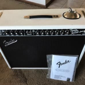 EXTREMELY RARE! Fender '65 Twin Reverb Reissue - Hot White
