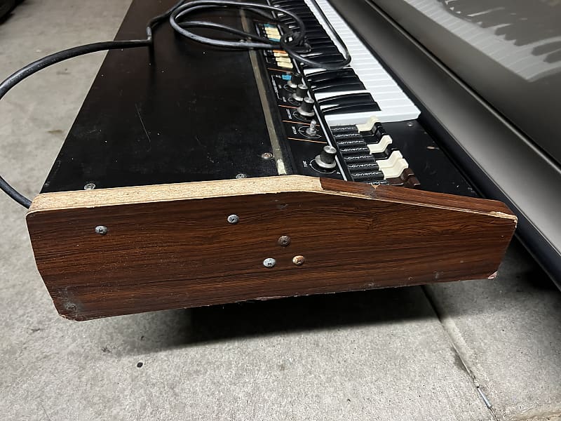 Roland VK-1 analog sound organ synthesizer drawbar Vintage