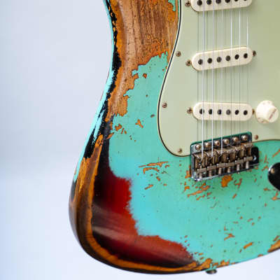 Fender Custom Shop Stratocaster '63 Super Heavy Relic 2024 - Super Faded Aged Surf Green over 3-Color Sunburst image 5