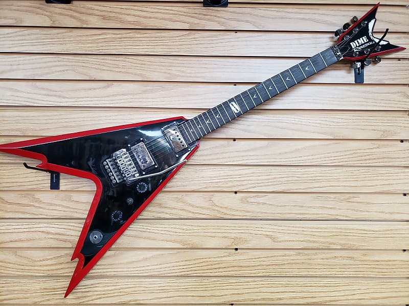 Dean Razorback V Black With Red Bevels | Reverb