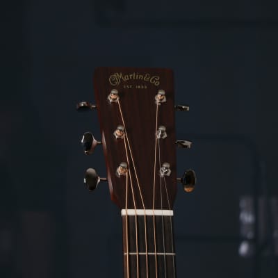 Martin 000-18 Acoustic Guitar with Hardshell Case image 13