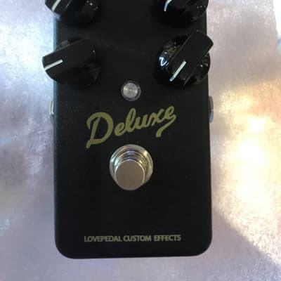 ギター Lovepedal Blackface Deluxe 4 knob Lovepedal Black Panel Deluxe (4-Knob) | Reverb Canada