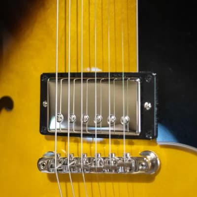 Gibson ES-335 - Vintage Sunburst w/Hardshell Case - Used image 4