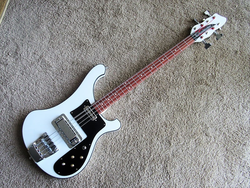 Rickenbacker 4001/8 Chris Squire 8-string Bass Guitar