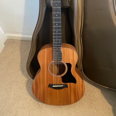 TAYLOR GS Mini-e Koa,Hawaiian Koa Top,Layered Koa Back and Sides