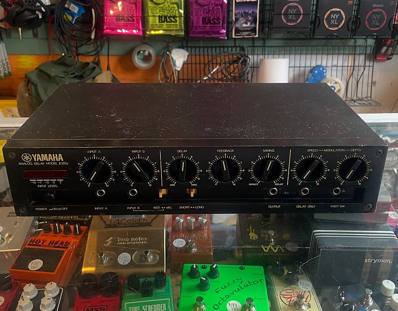 Yamaha E1010 アナログディレイ Yamaha E1010 Rack Analog Delay