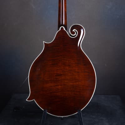 Bourgeois M5-F-BT Black Top Aged F-style mandolin Brand New image 9