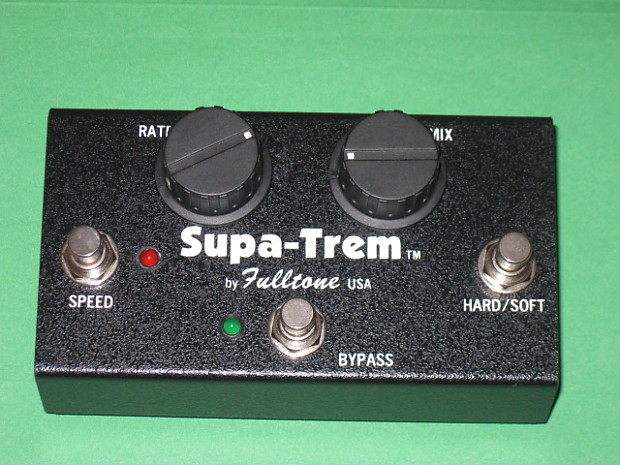 very lite use Fulltone Supa-Trem ST tremolo Older Ver, Supa