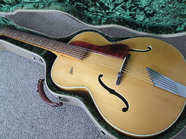 Hofner senator 1958 top