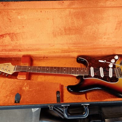 Fender Custom Shop 1960s Stratocaster RI * sounds/plays/looks really great * very fine USA Custom Shop instrument made in 2005 * authentic vintage Strat tone * perfect condition with fine hairline aging * frets have 100% *  Serial Number: R22959 image 13