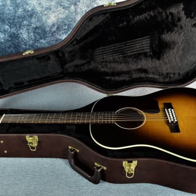 Gibson J-45 12 String Vintage Sunburst Acoustic-Electric -  Limited Edition image 2
