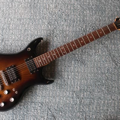 Vintage 1980s Vantage X-88 Electric Guitar Matsumoku MIJ Case Extremely Clean Brownburst image 1