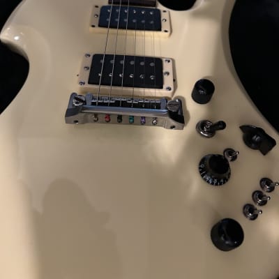 B.C Rich 日本製 white B.C. Rich White Electric Guitars for sale - eBay