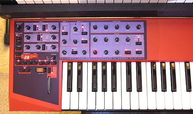 【爆売り！】 Clavia Nord Lead 1 W/ 12 Voice Expansion OS 2.6 Original 鍵盤楽器