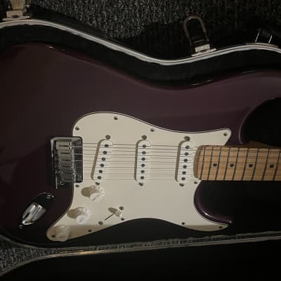Fender Stratocaster 2000 - Plum image 6