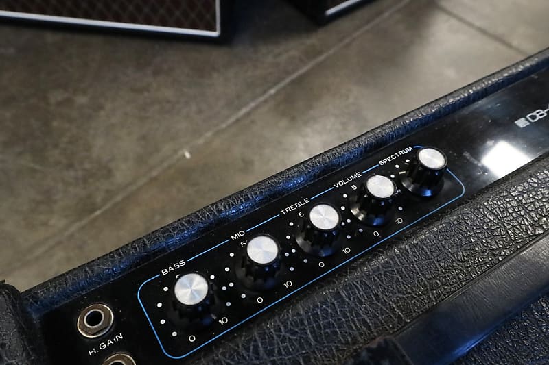 Roland CB-40 | Reverb