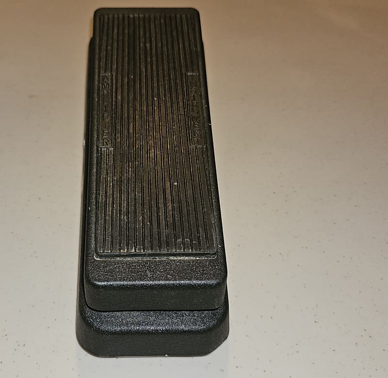 Dunlop GCB95 Cry Baby Standard Wah 1982 - Present - Black image 1