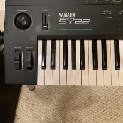 Yamaha SY22 Dynamic Vector Synthesizer | Reverb