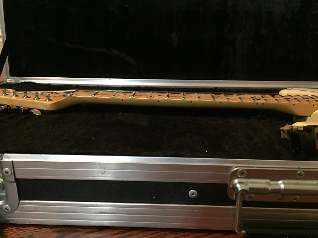 Anvil guitar case discount