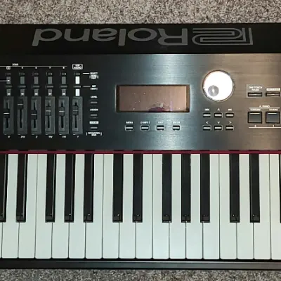 Roland RD-2000 88-Key Digital Stage Piano