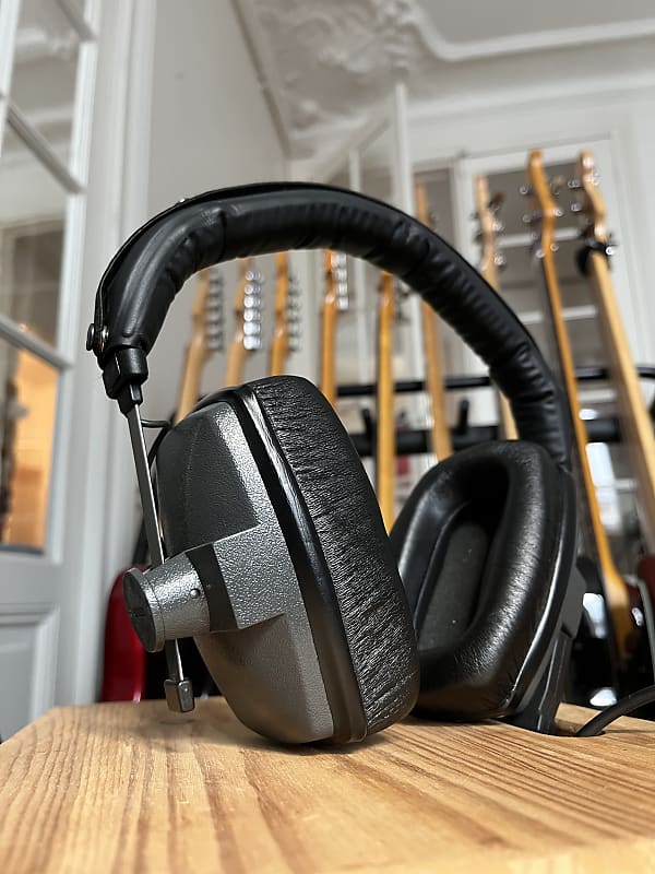 Beyerdynamic DT 150 image 1
