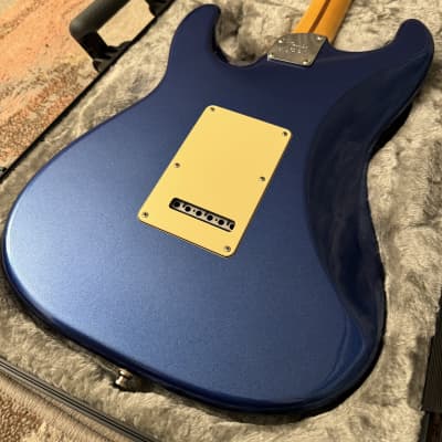 2020 Fender American Ultra Stratocaster with Maple Fretboard Cobra Blue image 9