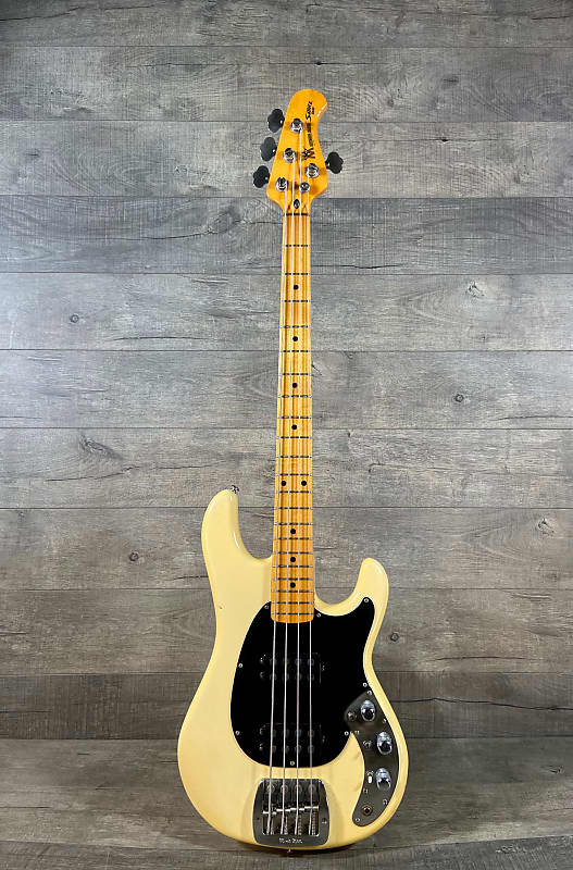 Music Man Sabre Bass 1980 White (Pre-Ernie Ball) | Reverb