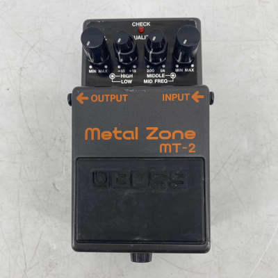 Boss MT-2 Metal Zone Distortion | Reverb Canada