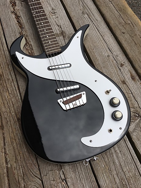 Danelectro wild store thing baritone