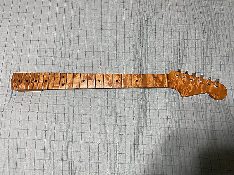 Roasted birdseye deals maple neck