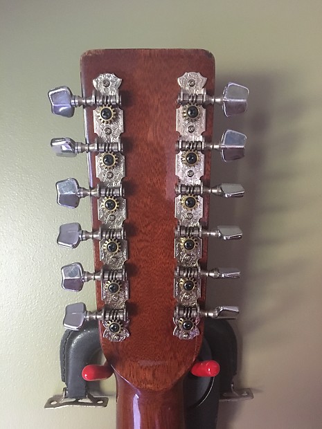 Hondo 12 hot sale string guitar