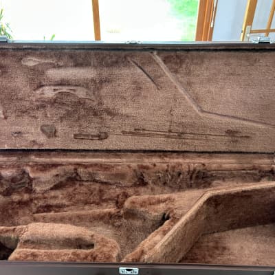 Yamaha tenor saxophone case image 6