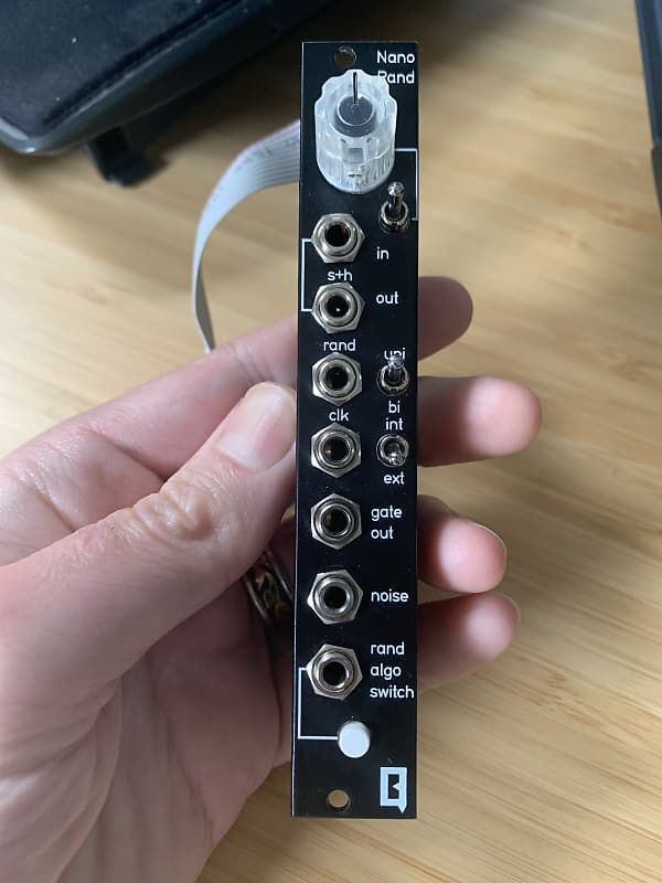 Qu-Bit Electronix Nano Rand v2