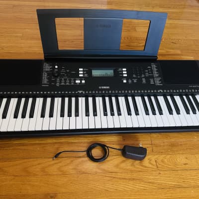 Yamaha PSR-E373 61-Key Portable Keyboard 2020 - Present - Black