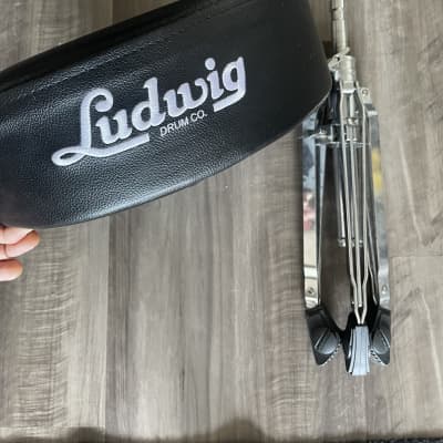 Ludwig 1.4lb Triangle 8