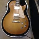 Gibson Les Paul Tribute Satin Honeyburst w/Case