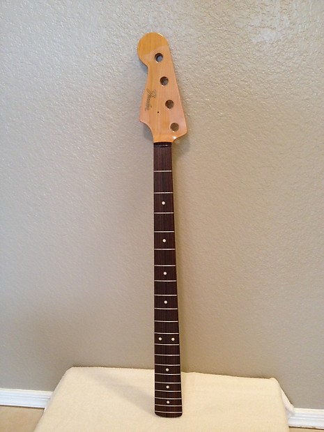 MIJ Fender Left Handed Jazz Bass Neck