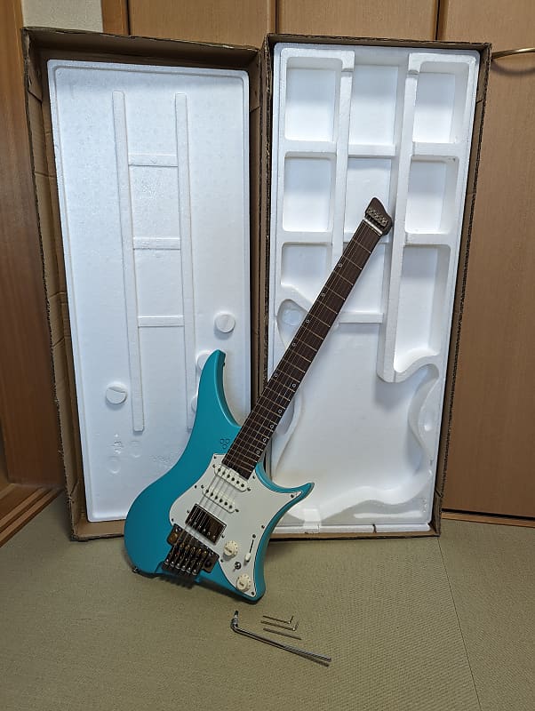 GOC Guitars Materia Tremolo Headless Guitar 6 String MH6TTF Reverb