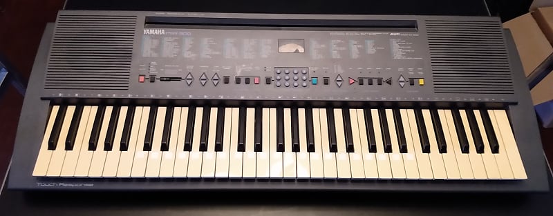 Vintage Yamaha PSR-300 Keyboard Piano Synth MIDI AWM with