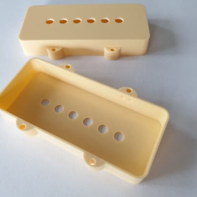 Set of 2 Jazzmaster 62 & 65 RI pickup covers cream fits fender image 3