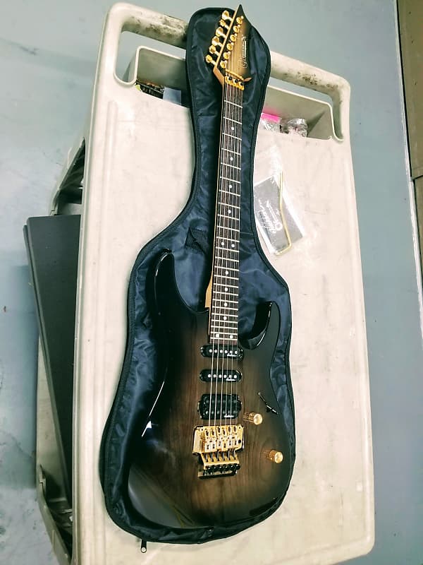 Charvel CDS-065-SSH Charvel Jackson MIJ Japan Market Model 1992 | Reverb