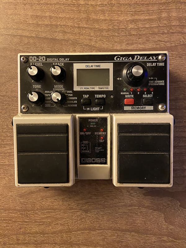 Boss DD-20 Giga Delay