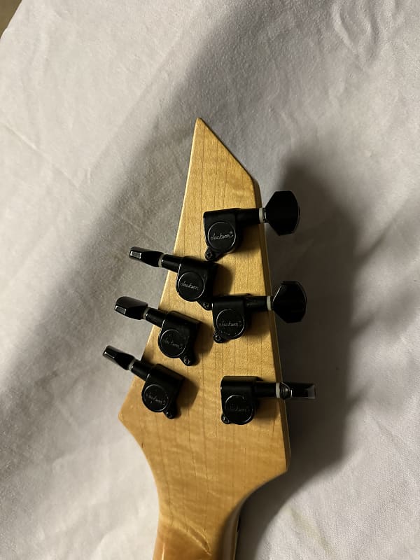 Jackson KVX10 King V Electric Guitar MIJ Japan 1997 - Ghost Jackson KVX10 King V Electric Guitar MIJ Japan 1997 - Ghost