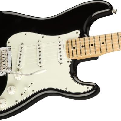 Fender Player Stratocaster Black w/Maple Fingerboard image 4