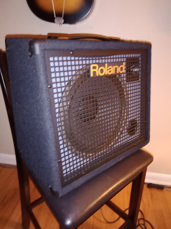 Roland KC-100 4-Channel 60-Watt 1x12