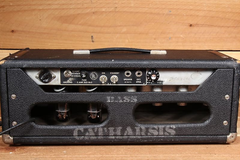 FENDER BASSMAN 1967-68 Drip Edge 