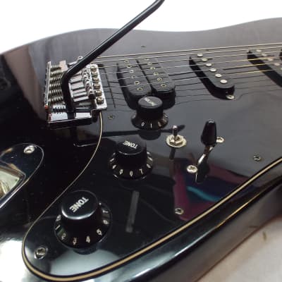 Memphis 302B 80's Black Guitar (((Very Nice))) image 4
